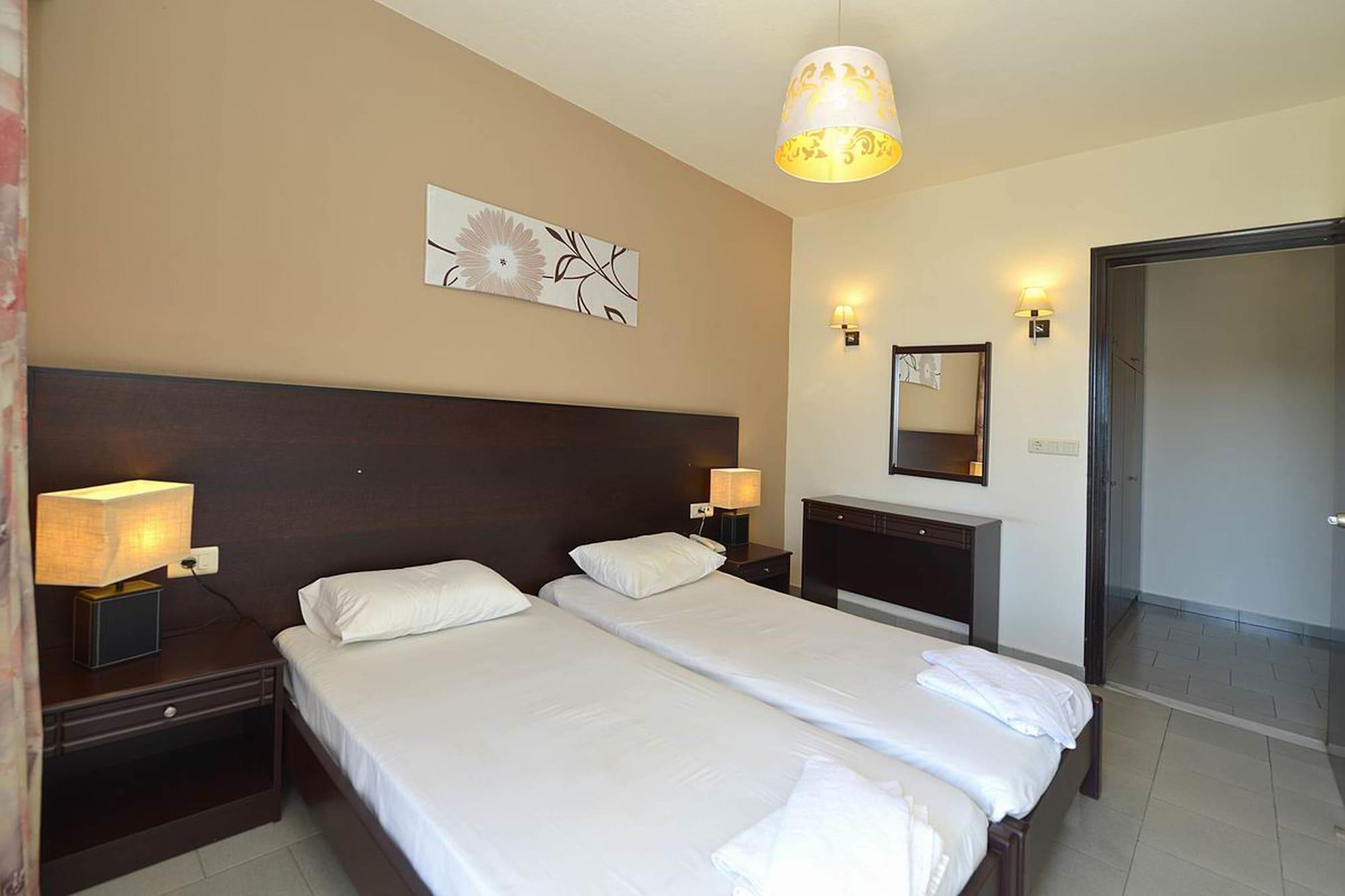 Ialysos City Hotel Exterior photo
