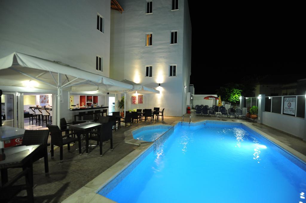Ialysos City Hotel Exterior photo